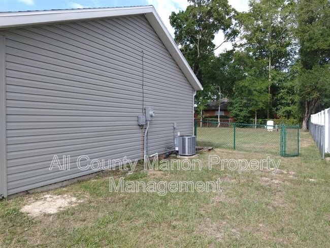 Building Photo - 5390 NW 55th Ct