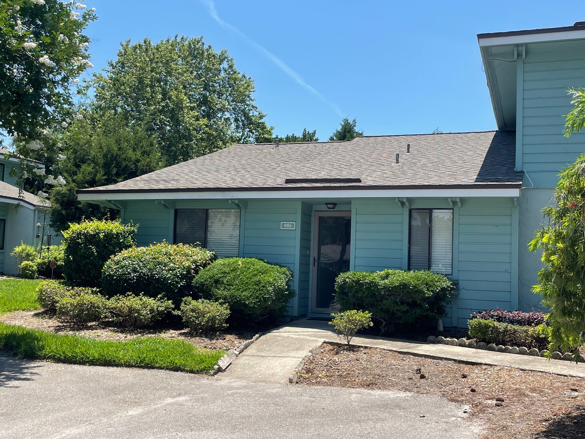 Building Photo - 806 Marsh Cove Pl
