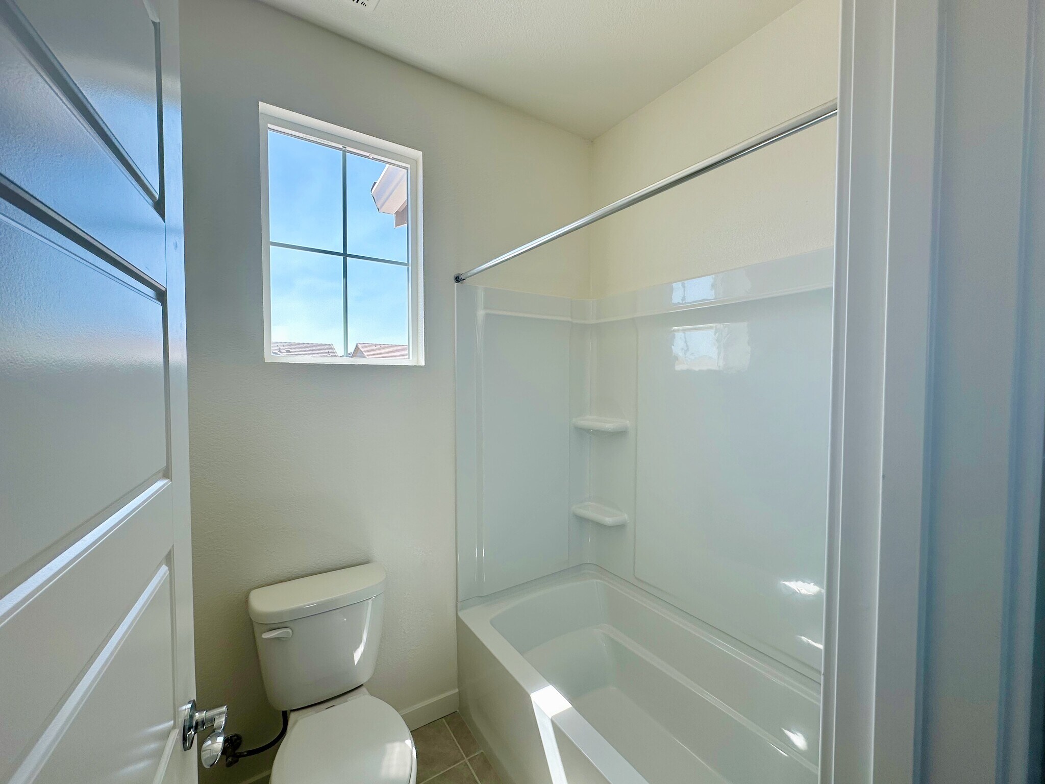 Building Photo - 5451 Knights Valley Ln