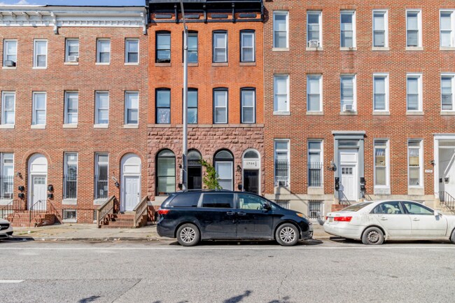 Primary Photo - 1706 McCulloh St