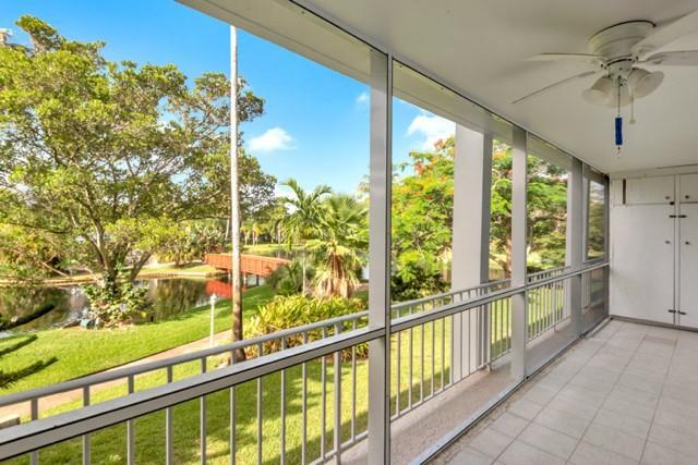 Building Photo - 777 SE 2nd Ave