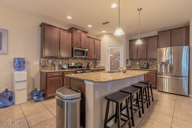 Building Photo - 417 Forest Meadow Ln