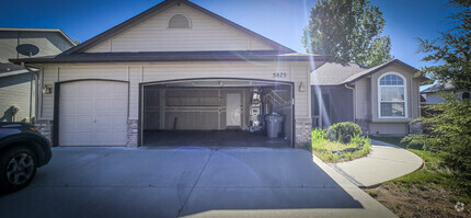 Building Photo - 5875 S Hollyhock Way