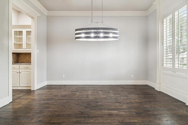 Building Photo - 4493 Druid Hills Dr