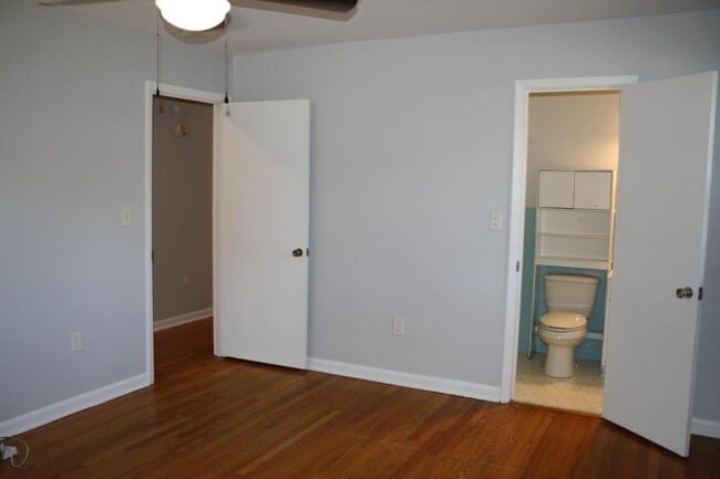 Building Photo - 306 Susan Dr