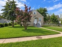 Building Photo - 961 Martin Rd
