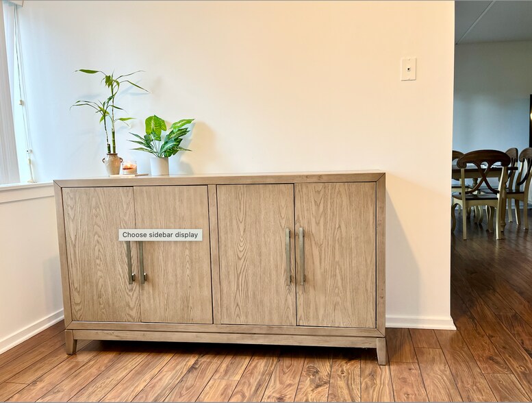 Extra cabinet space in kitchen - 85 Viscount Dr