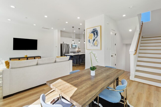 Building Photo - 1807 Lee St