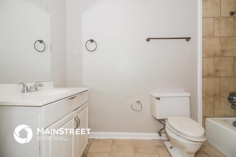 Building Photo - 5609 Pathway Cir