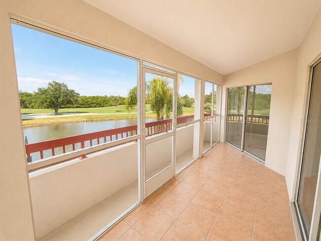 Building Photo - 2323 Feather Sound Dr