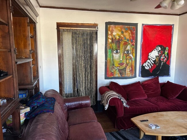 Building Photo - 2864 N Cramer St