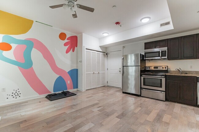 Building Photo - 1623 Willington Street, Unit 7