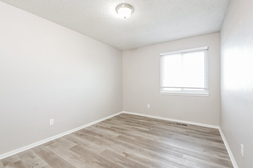 Building Photo - 19871 E Stanford Ave