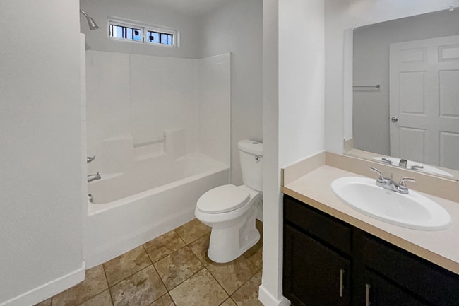 Building Photo - 4640 Corregidor St