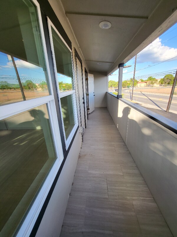 Building Photo - 2417 Castroville Rd