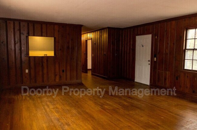 Building Photo - 3304 Harrison Pike