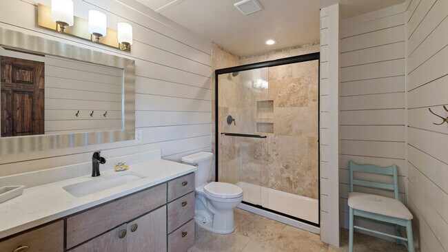 Building Photo - 858 Debordieu Blvd