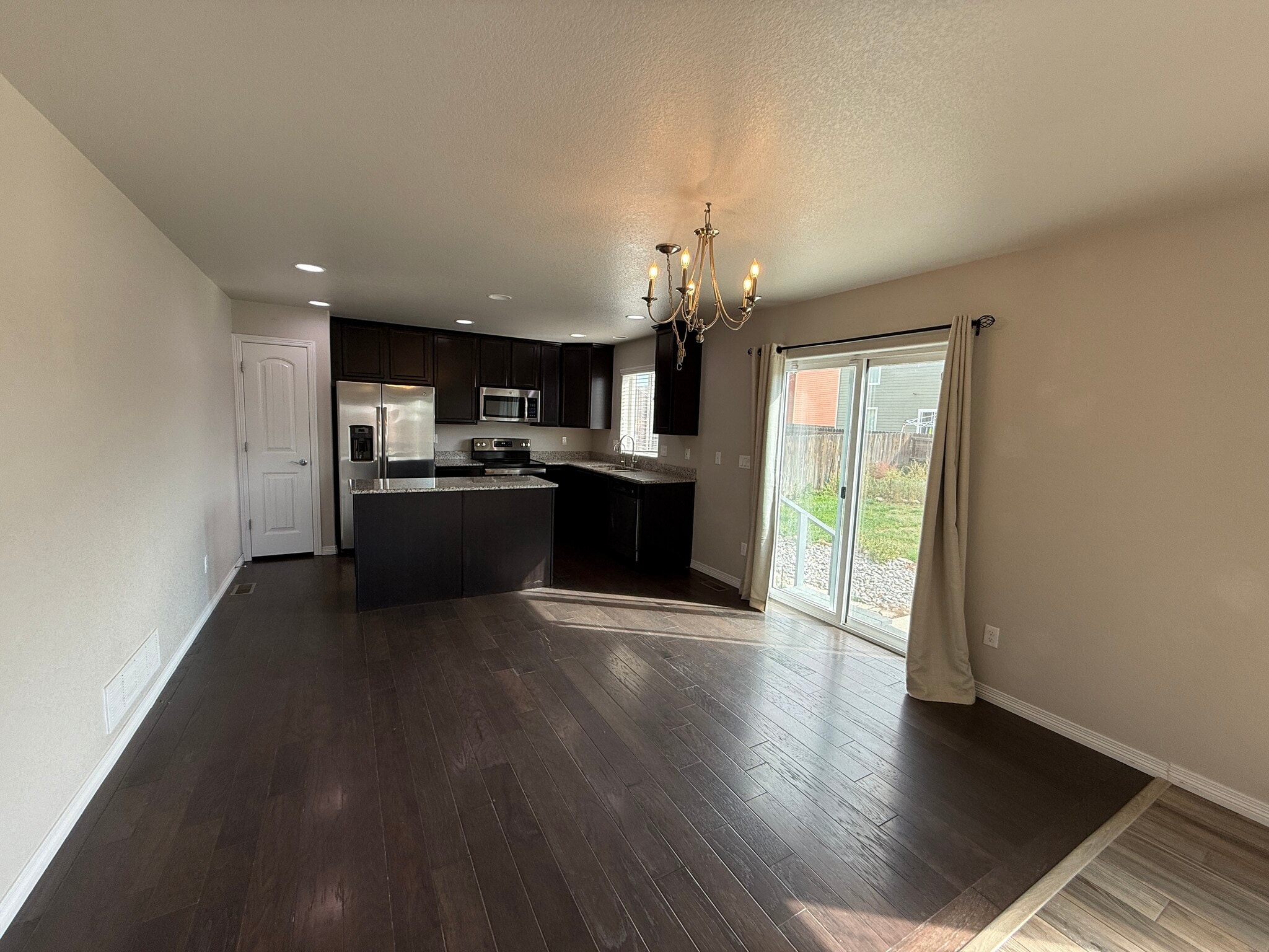 Building Photo - 6743 Phantom Way