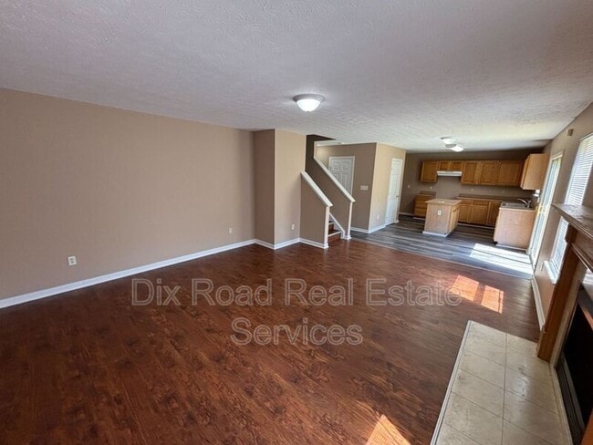 Building Photo - 6729 Fayetta Dr