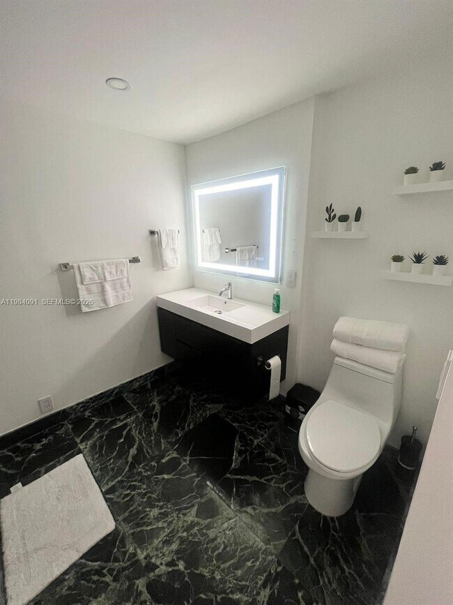 Building Photo - 1220 NW 37th Ave