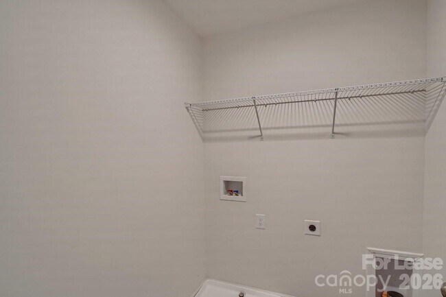 Building Photo - 4463 Dover Ct