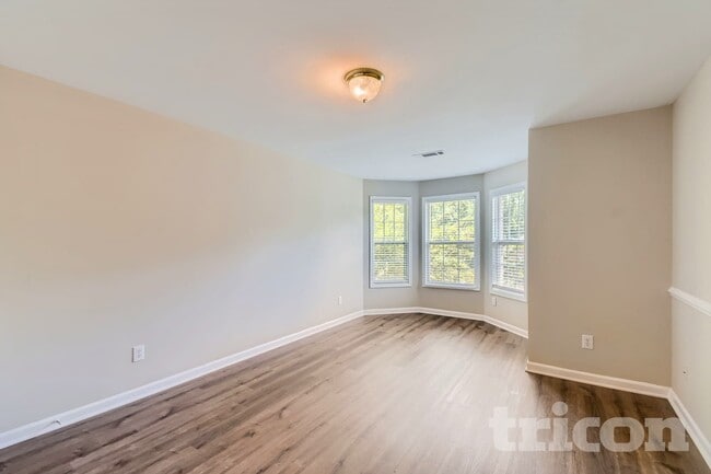 Building Photo - 1524 Montauk Point