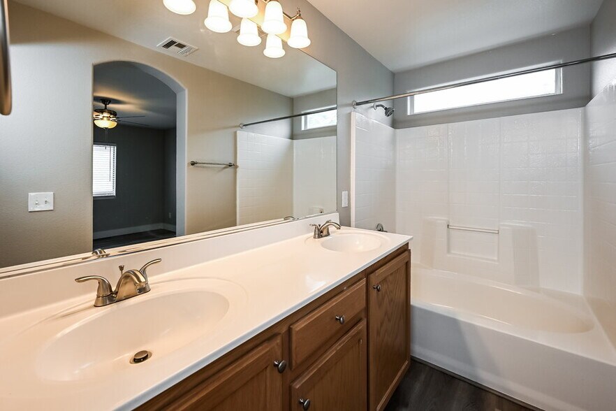 Building Photo - 7489 S Dune Sunflower Ct