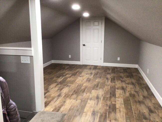 Building Photo - 3BD/2BA Home in Washougal