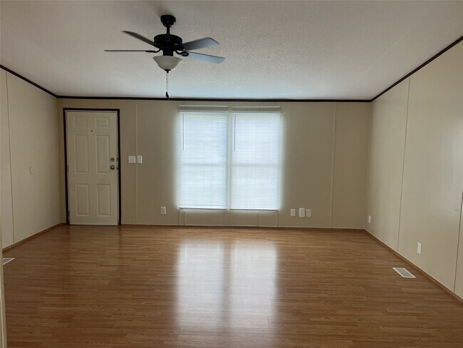 Building Photo - 16524 Spring Rain Ct