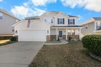 Building Photo - Immaculate 5-bedroom Paradise!