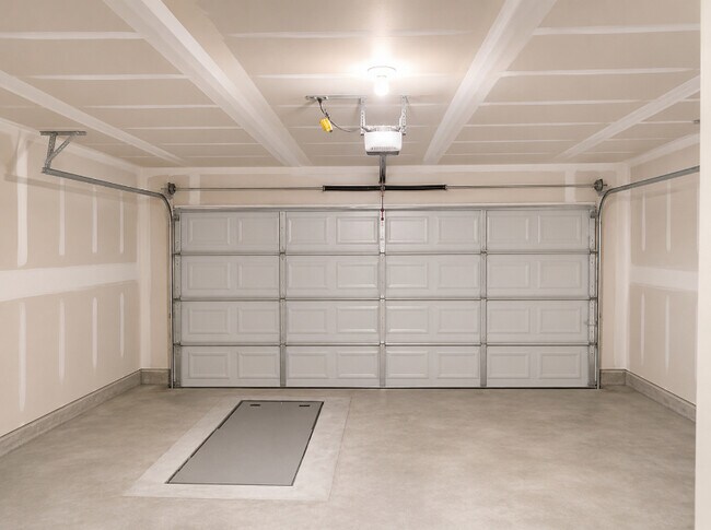 Building Photo - 11701 Casey Dr