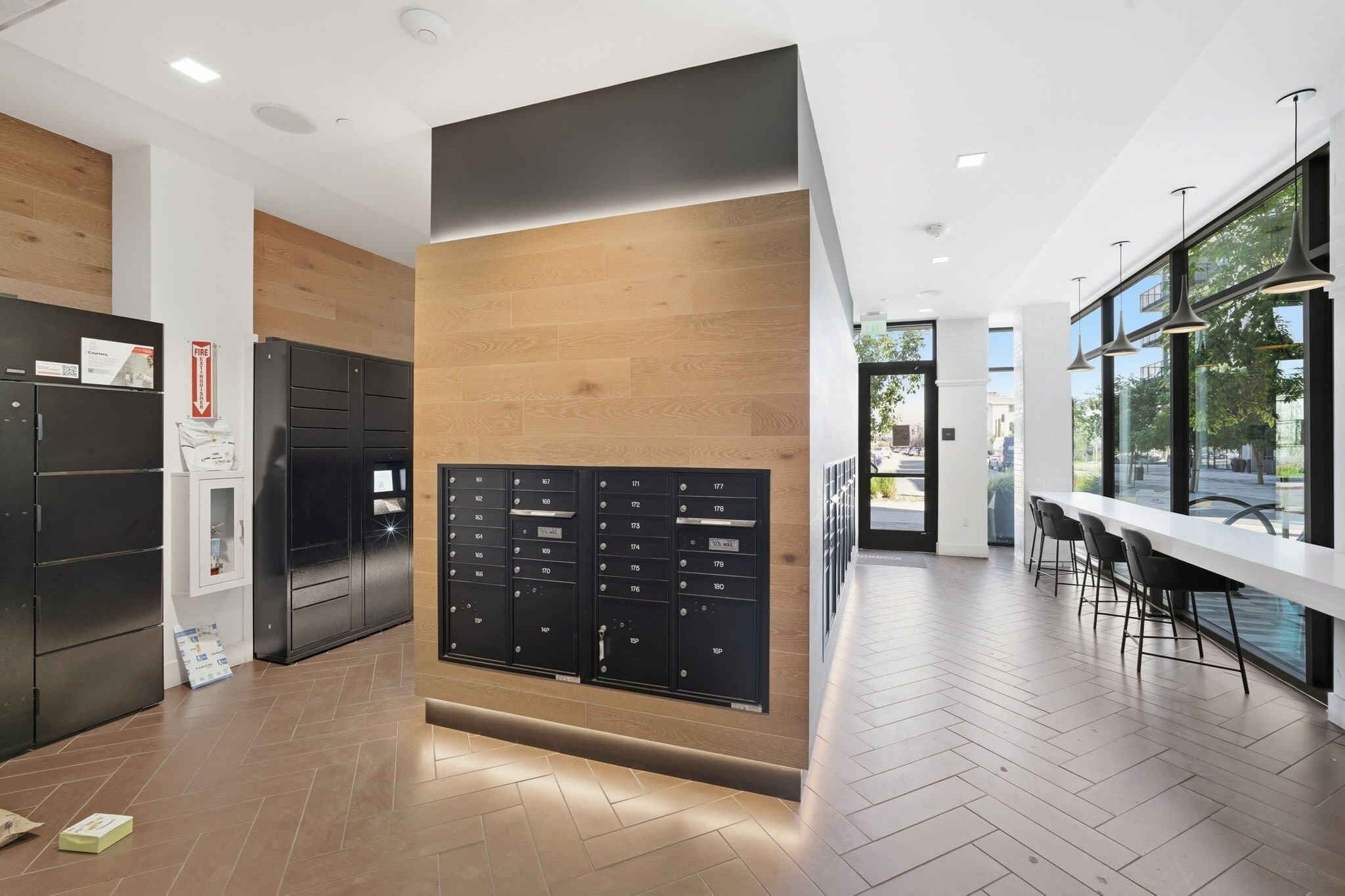Building Photo - 3578 Rambla Pl