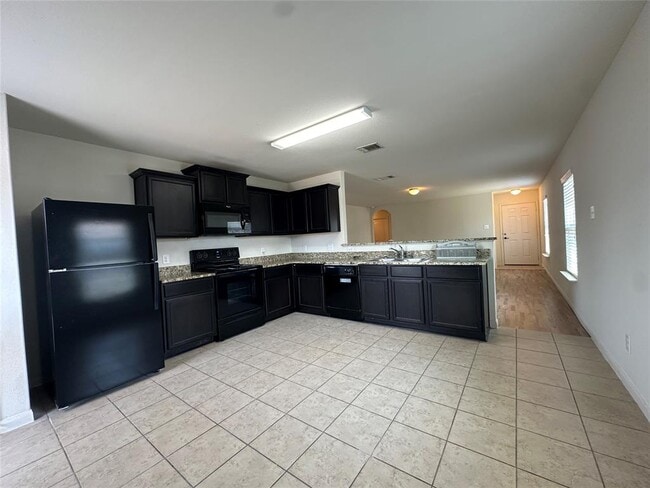 Building Photo - 104 Millers Lp