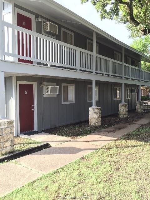 Primary Photo - 401 Cooner St