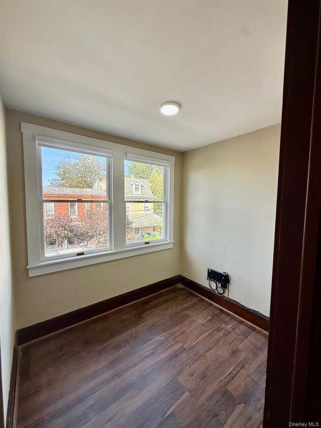 Building Photo - 26 N Eckar St