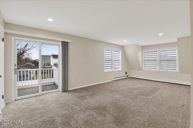 Building Photo - 21 Washington St