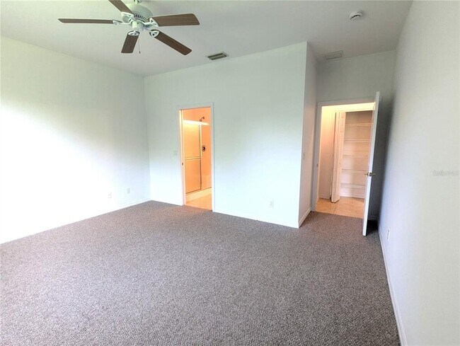 Building Photo - 2416 Magnolia Cir