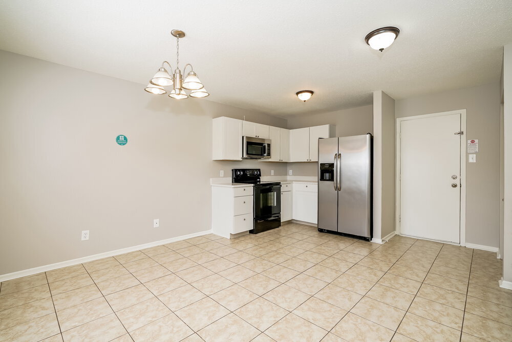 Building Photo - 7905 States Bend Dr