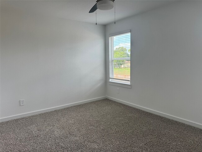 Building Photo - 10203 Spring Branch Trail