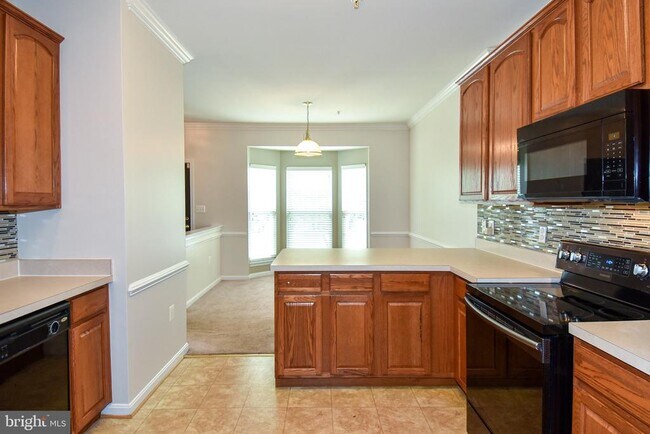 Building Photo - 15511 Kennett Square Way