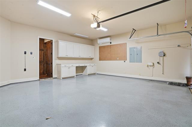 Building Photo - 3725 W 5th St