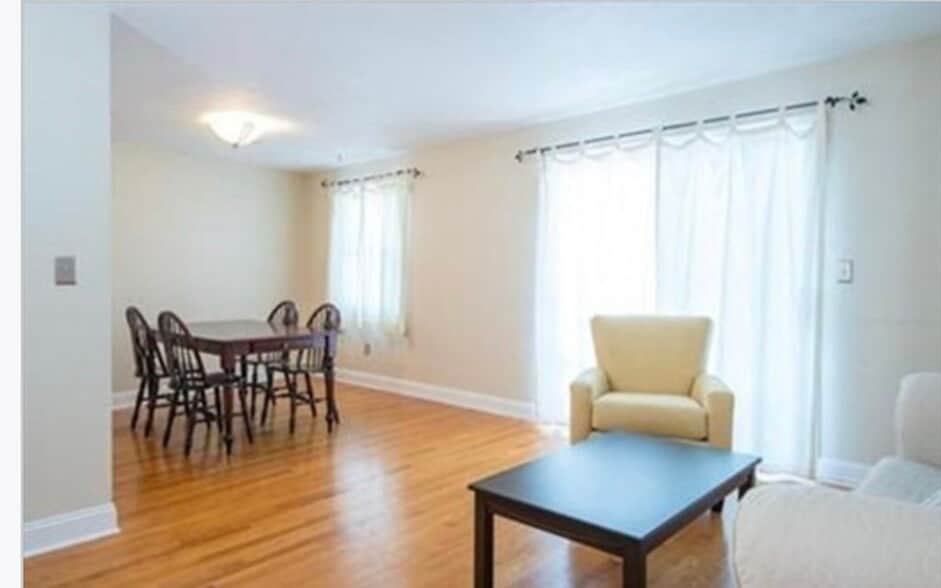 Building Photo - 306 Tappan St