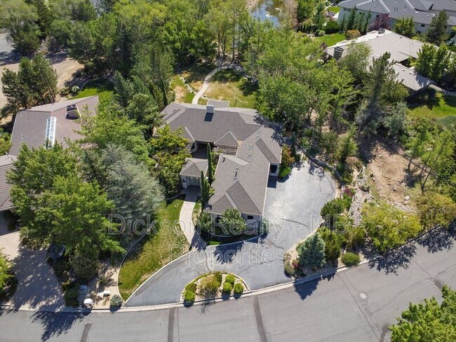 Building Photo - 4440 Juniper Trail