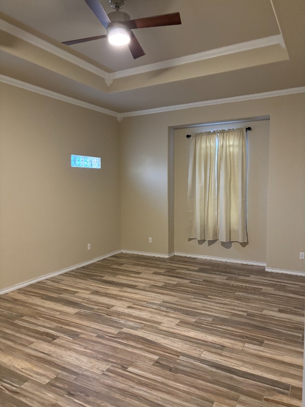 Building Photo - 15505 Palmira Ave