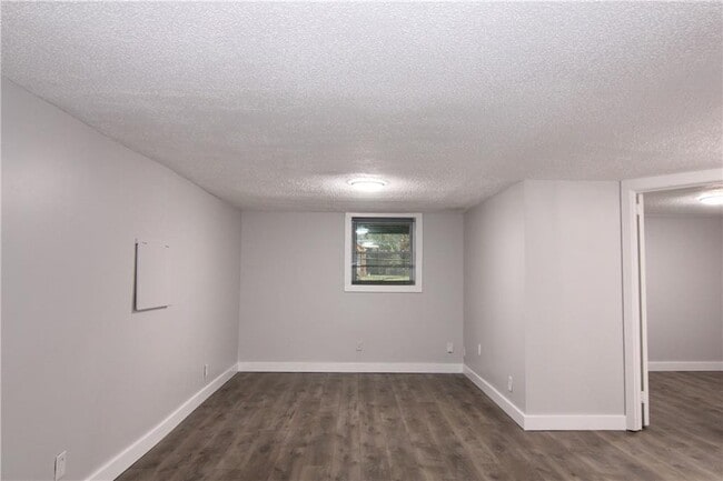 Building Photo - 2187 Plantation Ln