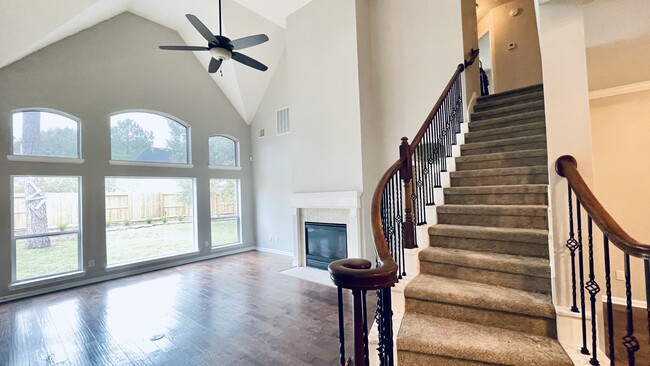 Building Photo - 14131 Sandhill Crane Dr
