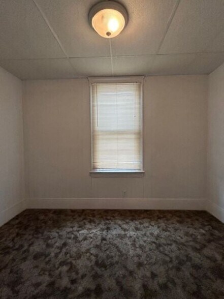 Building Photo - 7119 Rathbun Ave