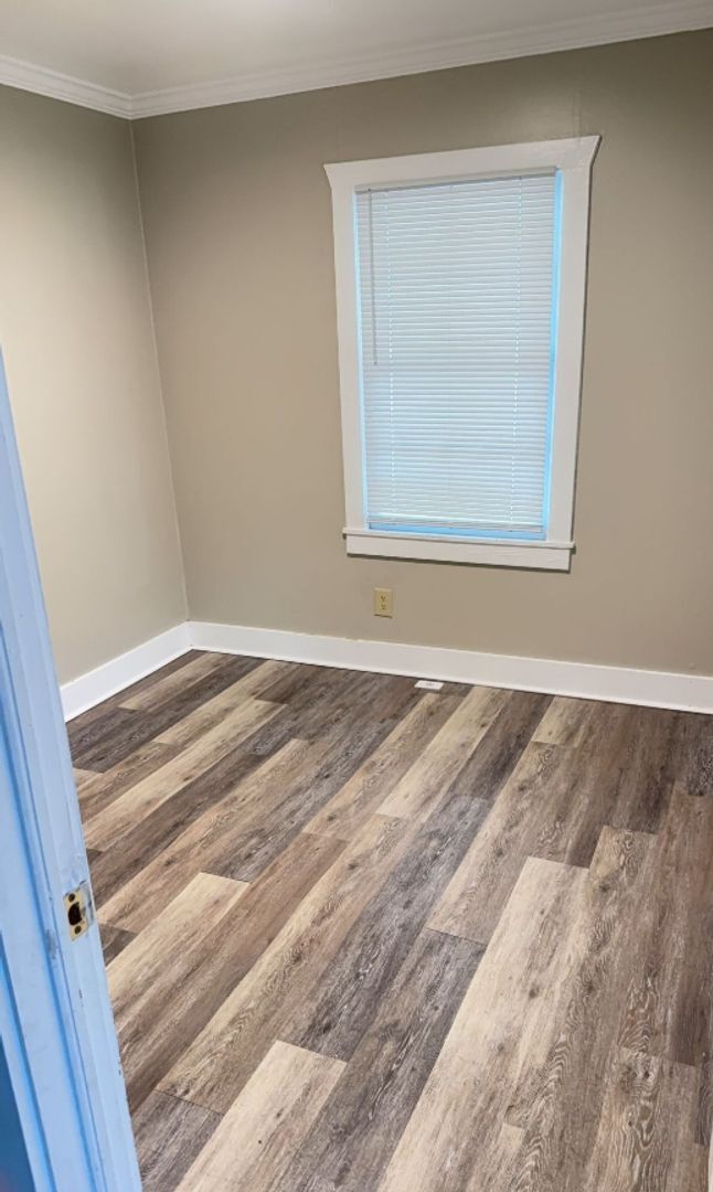 Building Photo - 3 Bed/1 Bath House
