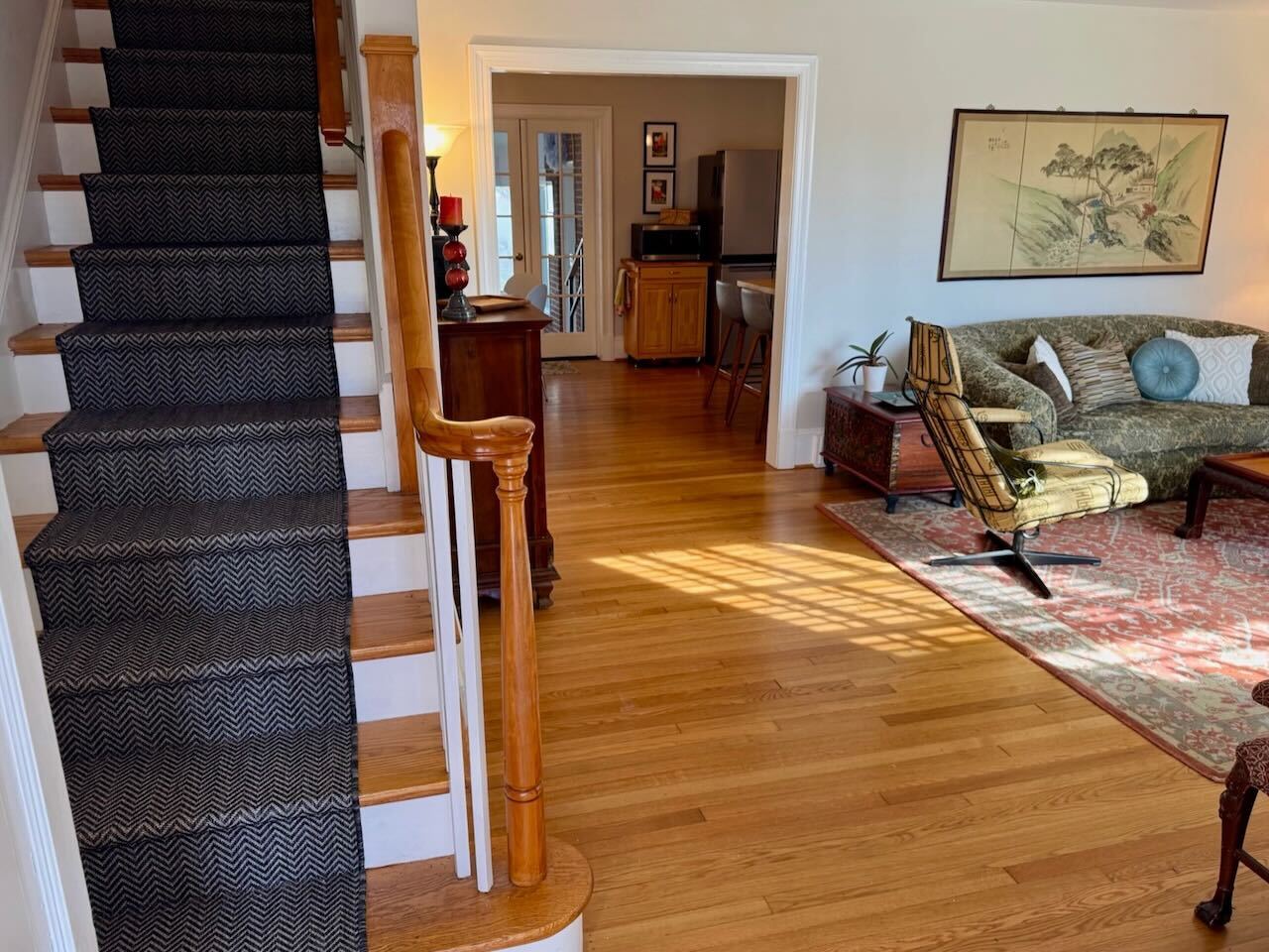 Foyer with closet - 2308 Buckingham Ave