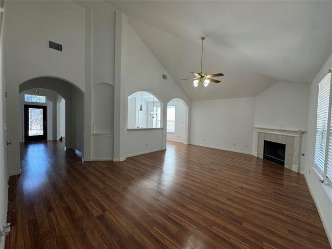 Building Photo - 2313 Boulder Run
